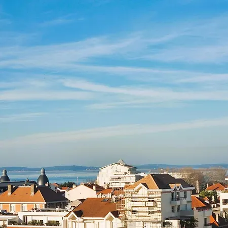 Comfortable In The Heart Of Apartmán Arcachon